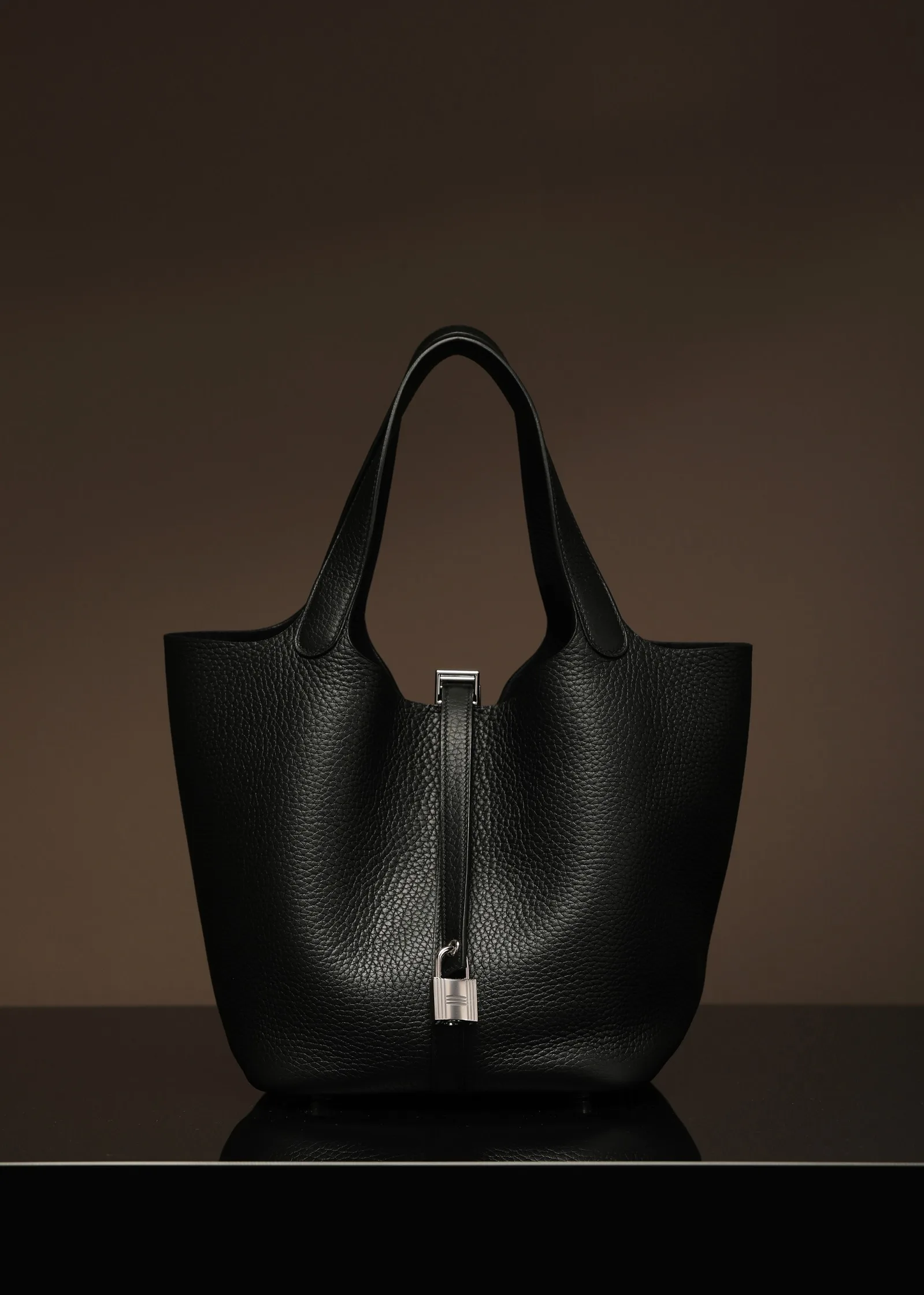 M9 Herme* Picotin Lock 22bag