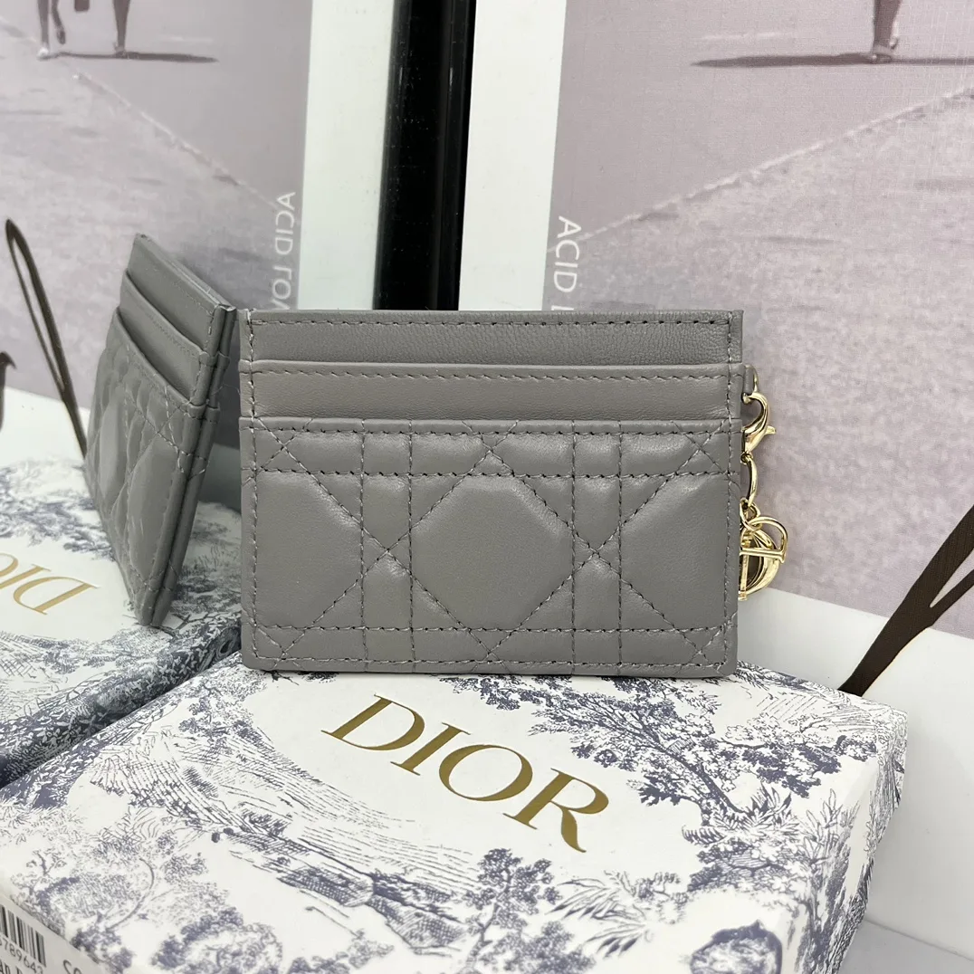 Lady Dior Freesia 카드 지갑