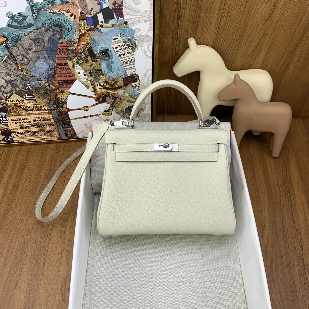 Hermès 켈리  25cm 토고 가죽