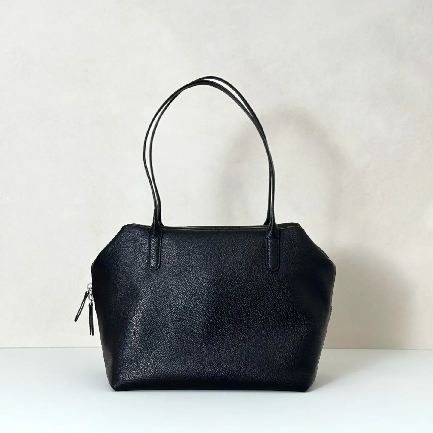 더 로우 Henri 백  30X23X18cm