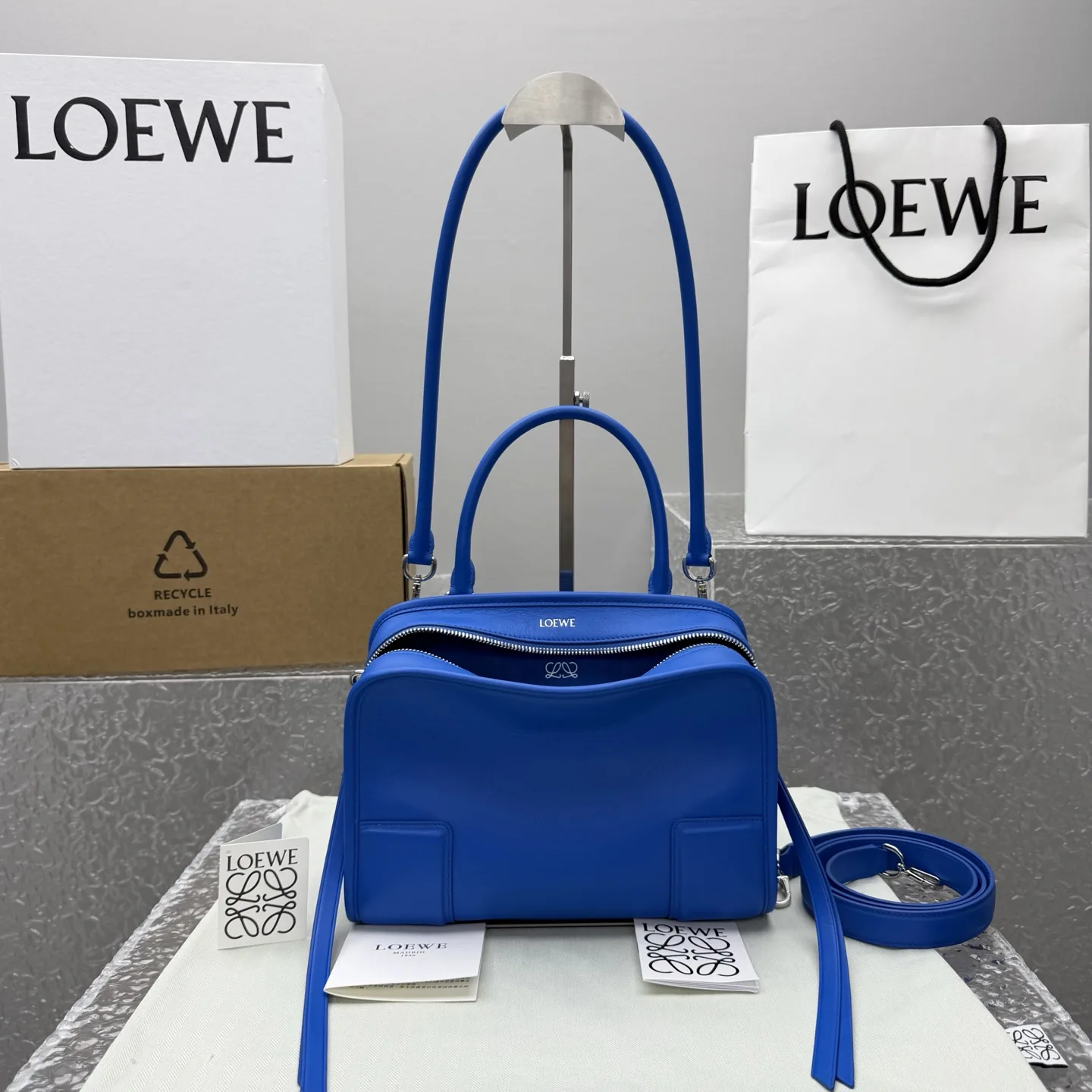 로에베  스몰 아마조나 180 백 24x  10x  20cm