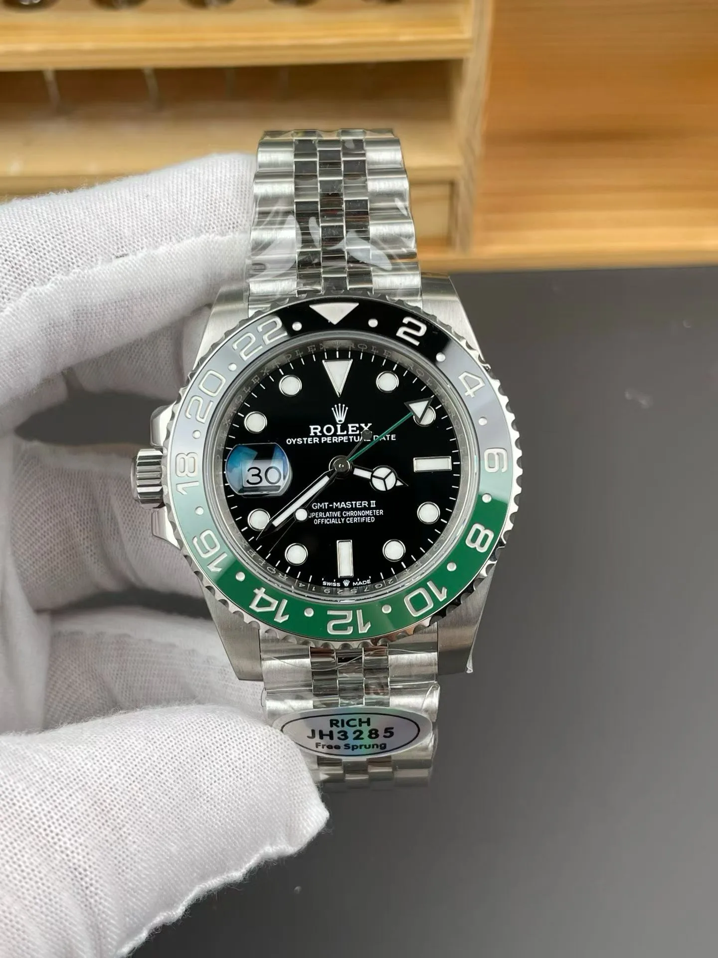 Rich l 40mm l 3285 무브먼트｜롤렉스 GMT-마스터 II 126710BLNR 프리스프렁